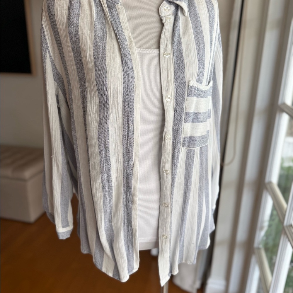 Market & Spruce Striped Button Down Shirt Medium Coastal Lightweight in Medium - Picture 5 of 6